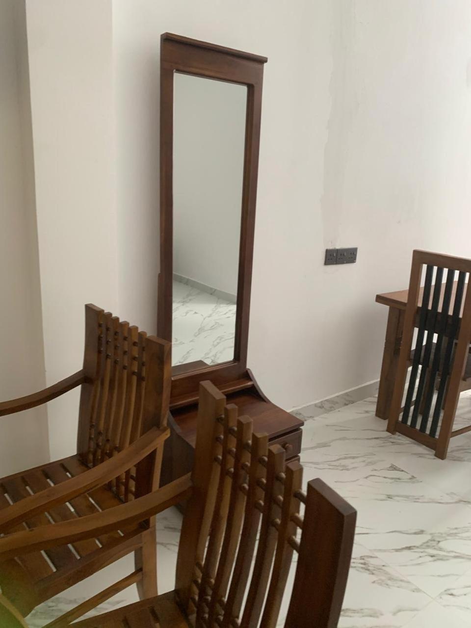 Malindu Yala Gate Hotel Tissamaharama Ngoại thất bức ảnh